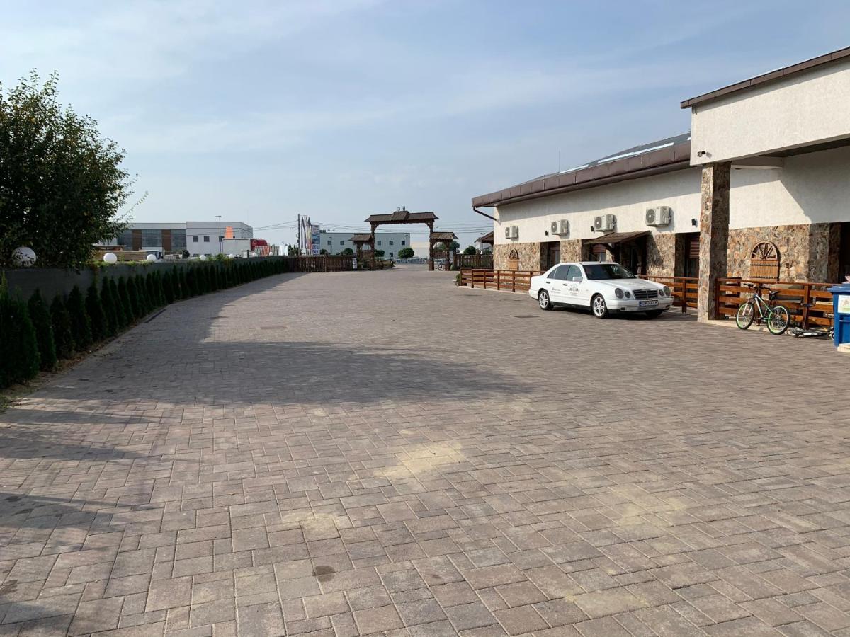 Hanu Lui Gica Spa Satu Mare Ngoại thất bức ảnh