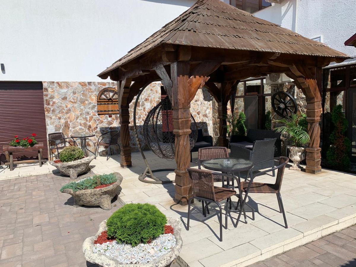 Hanu Lui Gica Spa Satu Mare Ngoại thất bức ảnh