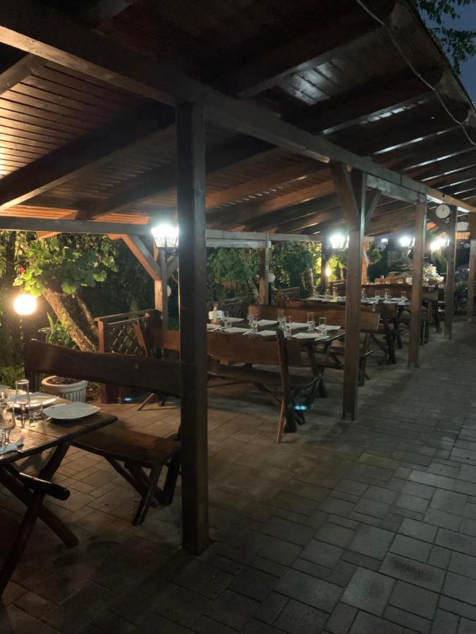 Hanu Lui Gica Spa Satu Mare Ngoại thất bức ảnh
