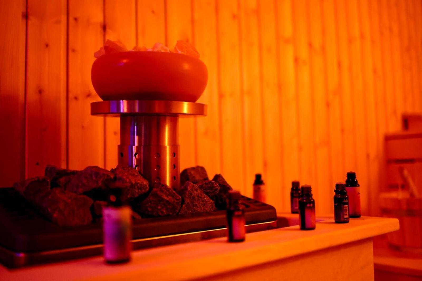 Hanu Lui Gica Spa Satu Mare Ngoại thất bức ảnh