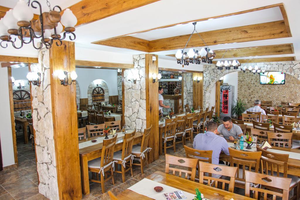 Hanu Lui Gica Spa Satu Mare Ngoại thất bức ảnh